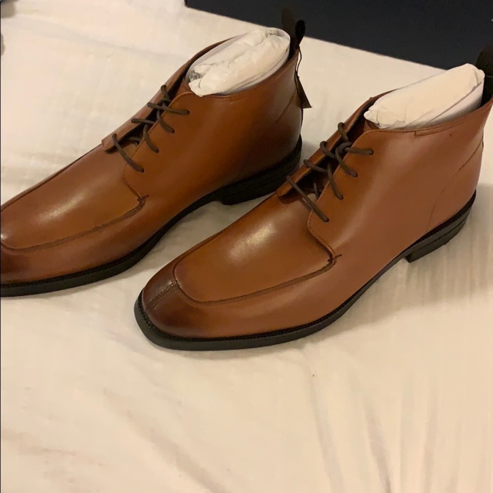Brand new Cole Haan Wagner Grand Apron Chukka Boot